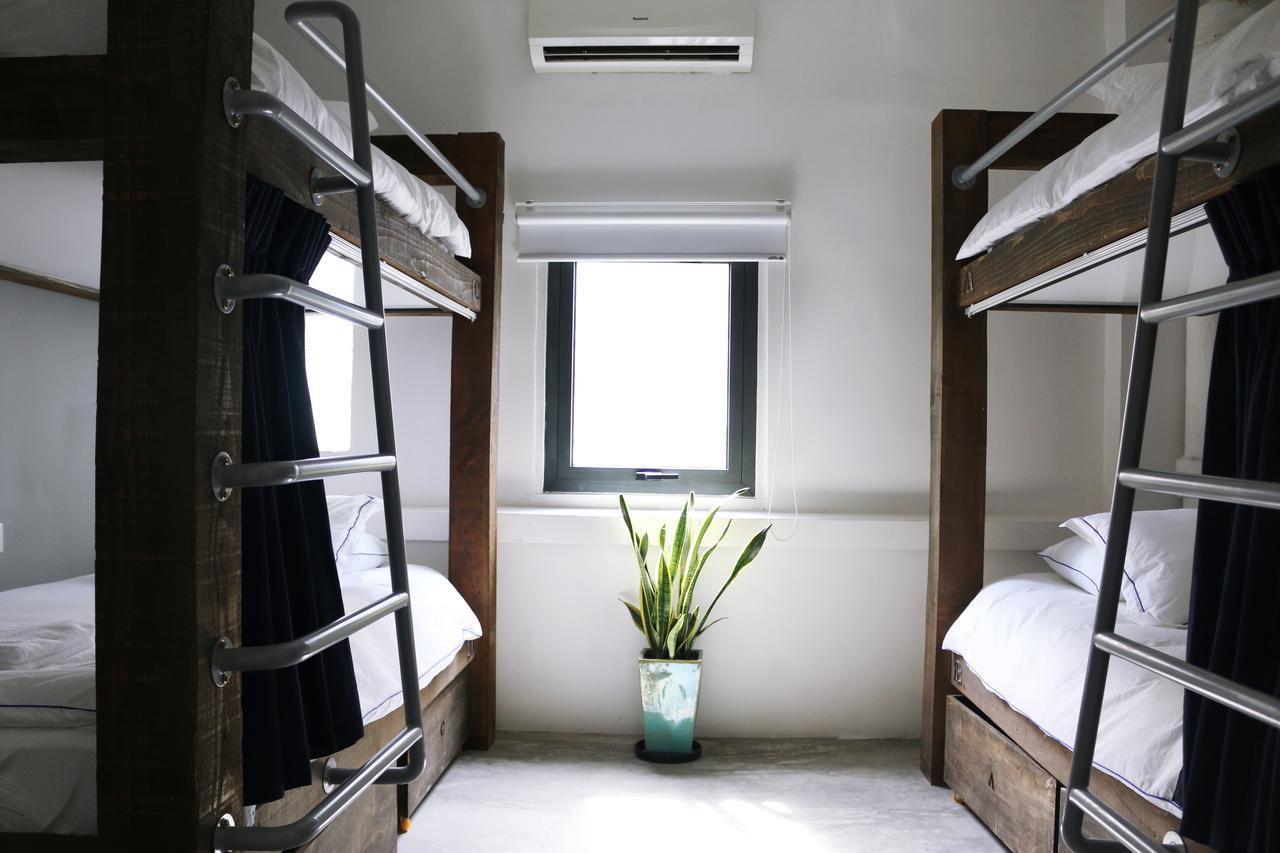 הוסטל הו צ'י מין סיטי The Dorm Saigon (Adults Only) מראה חיצוני תמונה